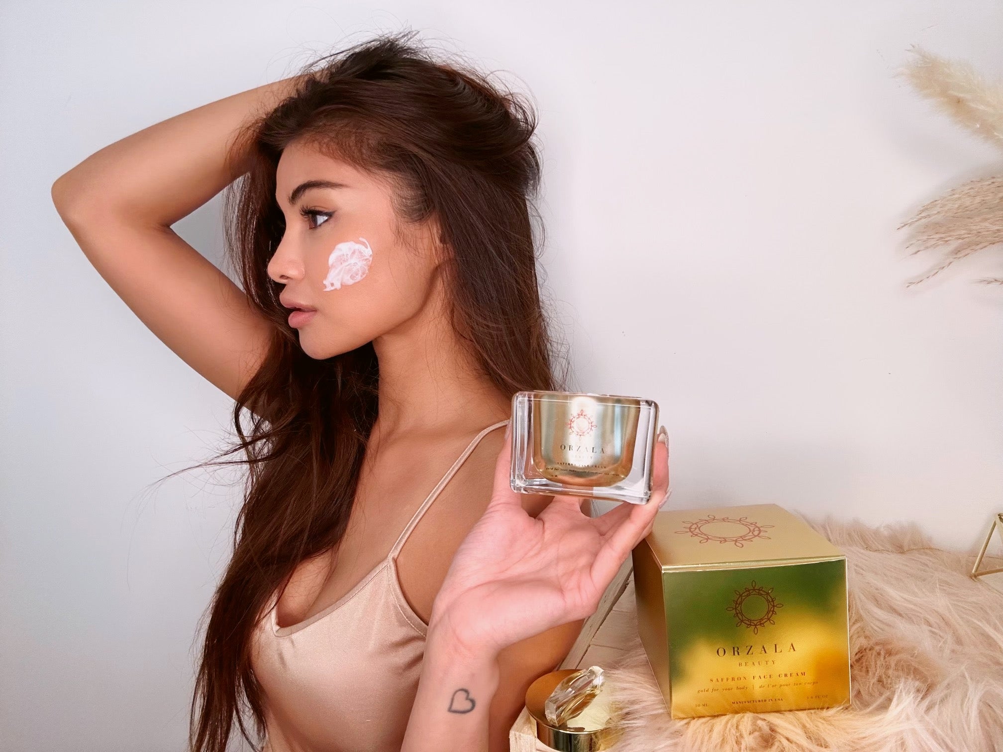 Discover the amazing benefits of saffron for skincare and anti-aging, featuring the Saffron Face Cream by Orzala Beauty.